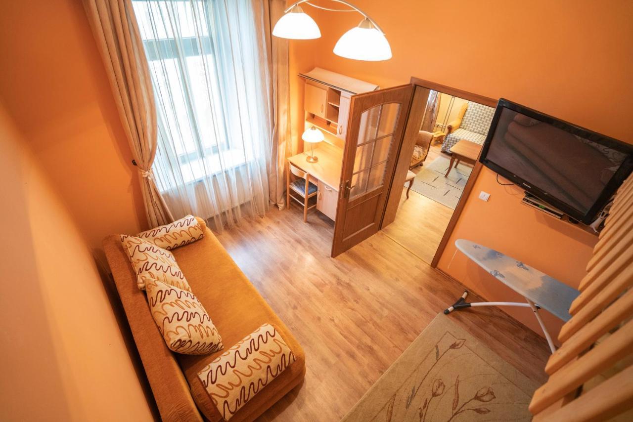 Apartment Ferdinand Karlovy Vary Exterior foto